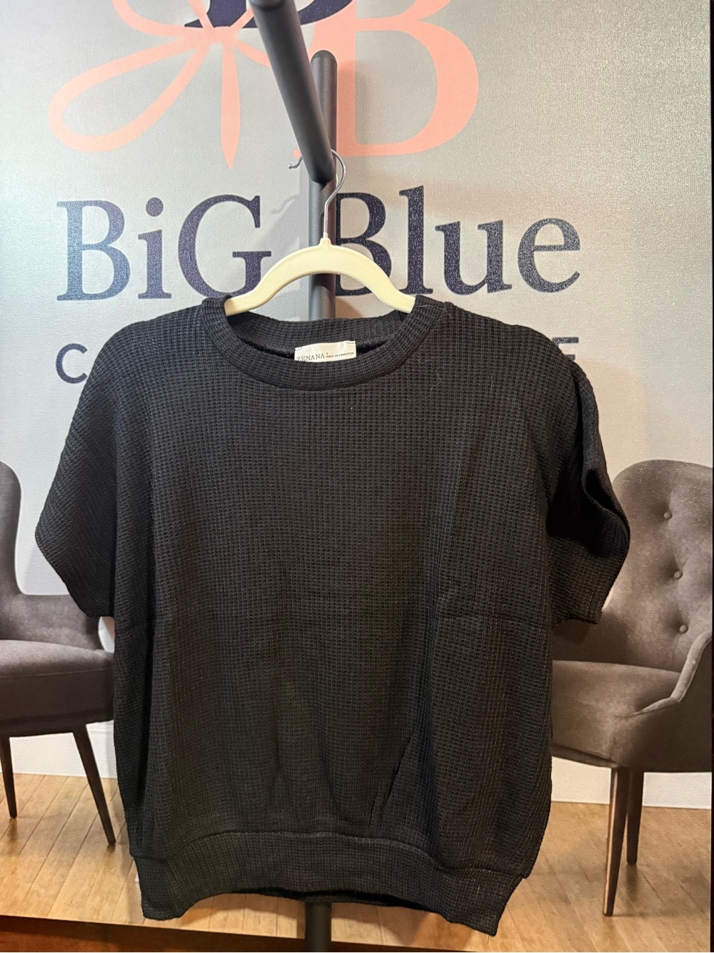 Black Waffle Knit Short Sleeve shirt - Picture 1 of 2